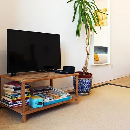 Invicta Apartment *